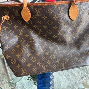 ✨ Authentic Louis Vuitton Neverfull MM Tote Bag – Monogram Canvas with Pink Inte